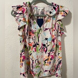 Crown & Ivy Floral Ruffle Sleeve Blouse - Multicolor Size S